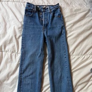 Levi’s ribcage jeans